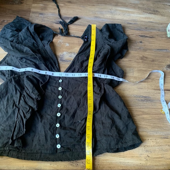 IKY and Me Lightweight Summer Blouse size L - Picture 2 of 4